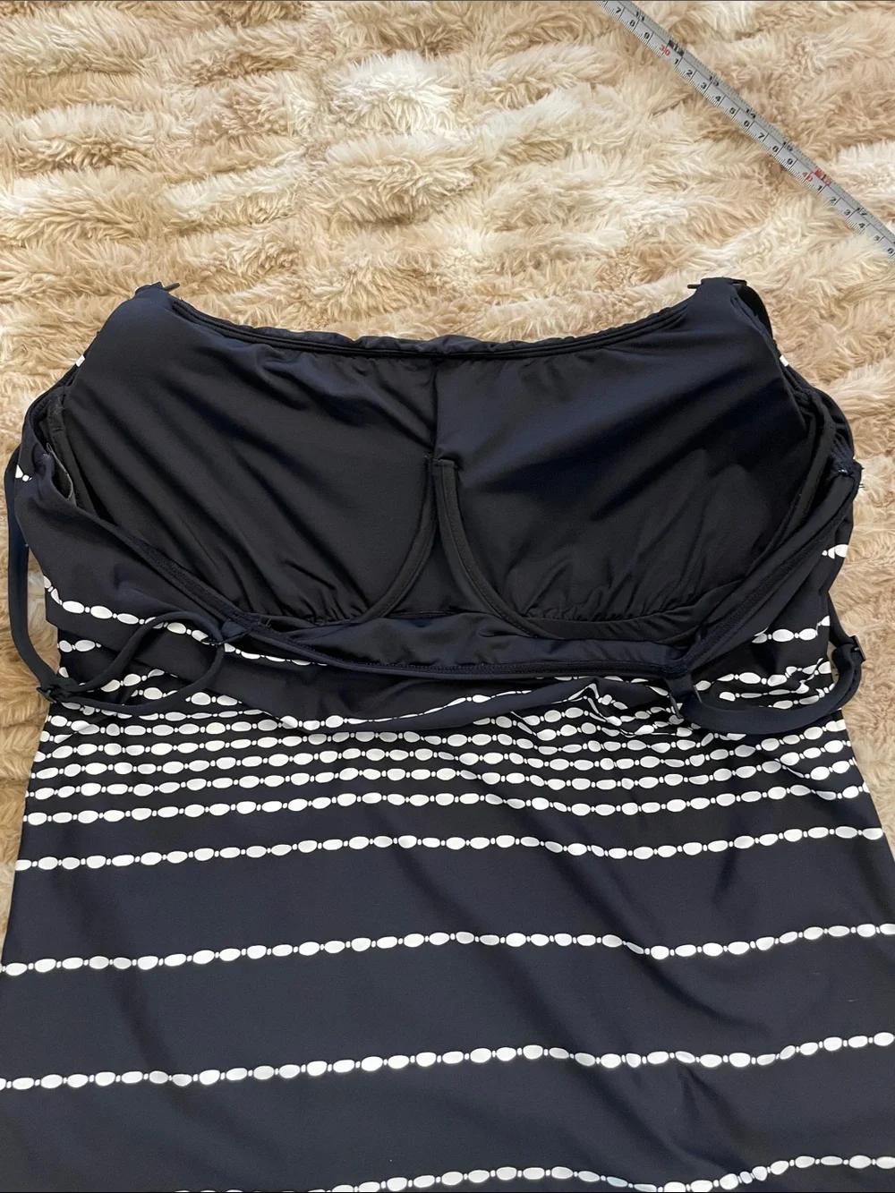La Blanca City Lights Tankini Swimsuit Top in Black and White Size 16 Like New! - Picture 9 of 14